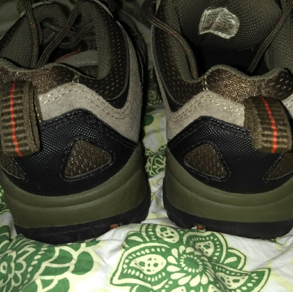 WOMEN'S EMS VIBRAM HIKING BOOTS Size 6 - Picture 4 of 7